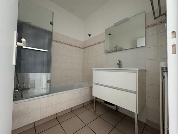 A louer - Royan marché central - Appartement 3 pièces rénovées - 64 m² - Lumineux