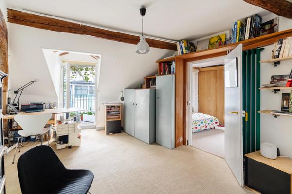Appartement Paris 18e - HAUT MONTMARTRE / PLACE JEAN BAPTISTE CLÉMENT