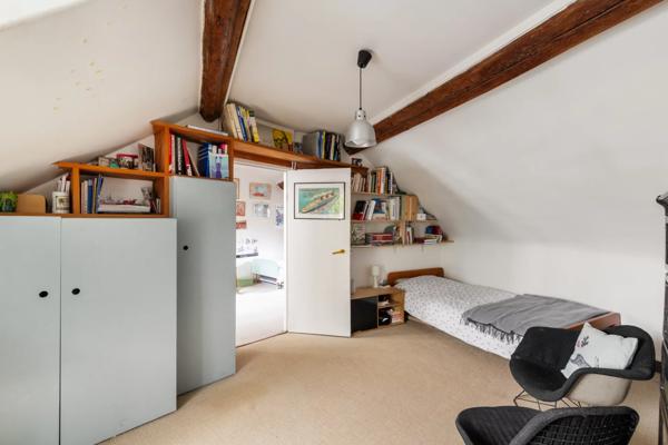 Appartement Paris 18e - HAUT MONTMARTRE / PLACE JEAN BAPTISTE CLÉMENT