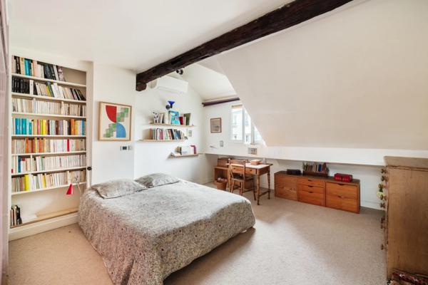 Appartement Paris 18e - HAUT MONTMARTRE / PLACE JEAN BAPTISTE CLÉMENT
