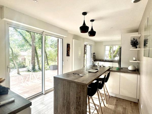 LA BAULE AQUABAULE-MAISON DE 201M2 9P-PROCHE DES COMMERCES-A DEUX PAS DE LA MER- TERRASSE-JARDIN-2 GARAGES