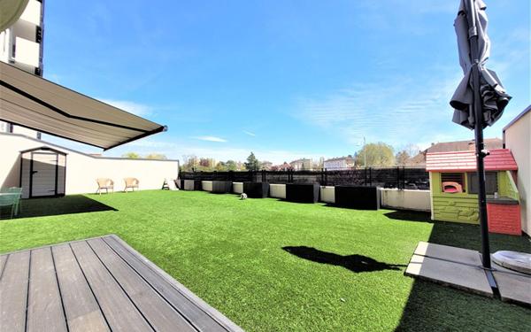 Appartement à vendre    4 pièces •  Saint-Genis-Pouilly