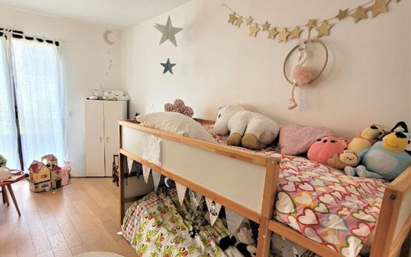 Appartement à vendre    4 pièces •  Saint-Genis-Pouilly