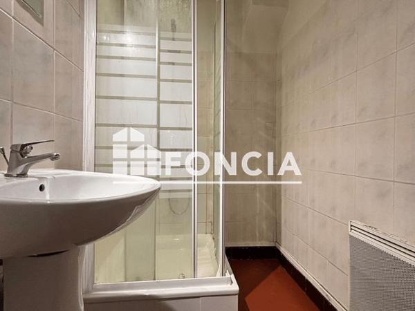 Location Appartement 2 pièces 43.4 m² - 72 BOULEVARD AMBROISE PARE Lyon 69008