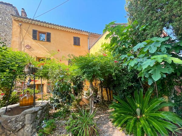 MAISON DE HAMEAU 7 PIECES 5 CHAMBRES