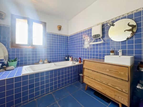 MAISON DE HAMEAU 7 PIECES 5 CHAMBRES