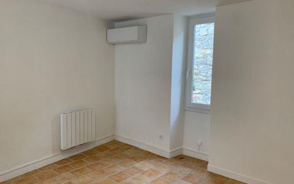 Maison à louer    4 pièces • 103 m2 Clarensac