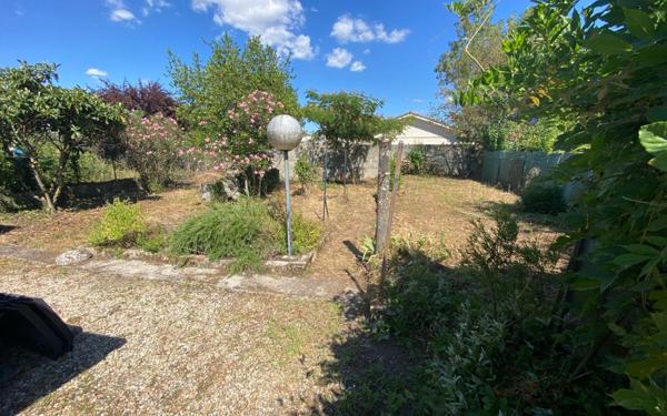 Maison à vendre    4 pièces •  Saint-Loubès