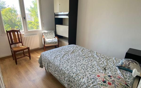 Maison à vendre    4 pièces •  Saint-Loubès