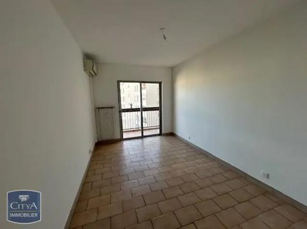 Appartement à louer 3 pièces 65.27m²