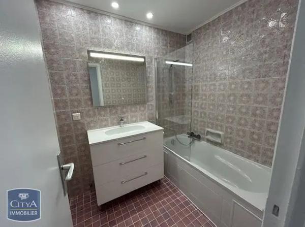 Appartement à louer 3 pièces 65.27m²