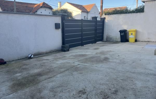 Vente Maison 2 habitations rénové(e) Marseille 12ème   