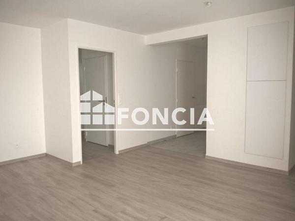 Location Appartement 3 pièces 67.2 m² - 11 RUE DU MARQUIS DE MAUBREUIL Carquefou 44470