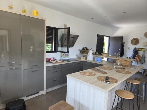 Campomoro – Rare villa de 200 m² avec suite parentale et vue panoramique mer Belvédère-Campomoro (20110)