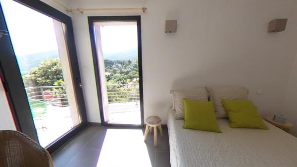 Campomoro – Rare villa de 200 m² avec suite parentale et vue panoramique mer Belvédère-Campomoro (20110)