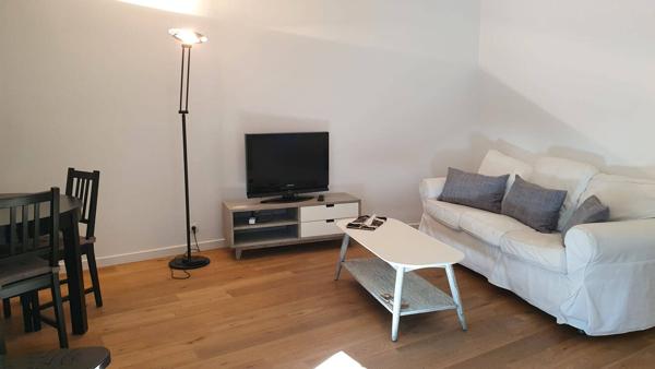 Appartement à vendre - Suresnes 2 pièces de 48.91 m²