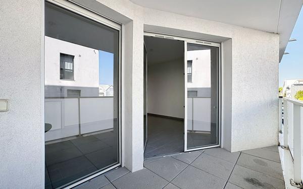Appartement à vendre    1 pièce •  La Rochelle