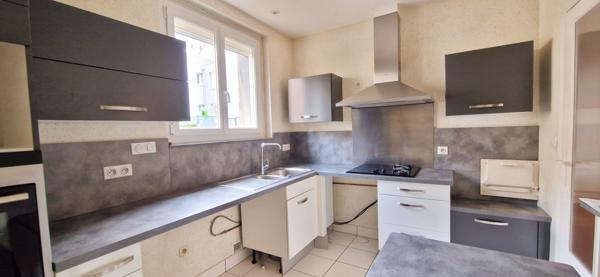 Angers Ralliement / rue d'Alsace appartement type V 3 chambres