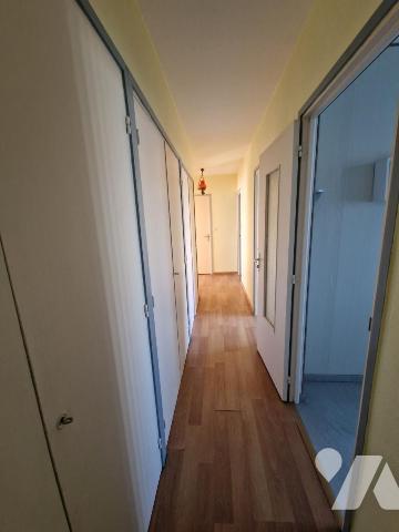 PONTIVY (56) Appartement T3 - Cave - Parking