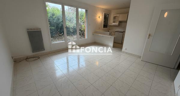 Location Appartement 2 pièces 46.34 m² - Montigny-le-bretonneux 78180