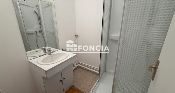 Location Appartement 2 pièces 46.34 m² - Montigny-le-bretonneux 78180