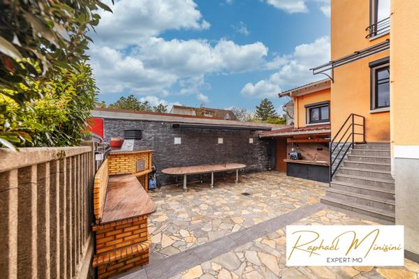 Choisy-le-Roi (94600) Choisy-le-Roi Gondoles Sud – Maison 7 pièces avec jardin, sous-sol et garage