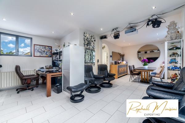 Choisy-le-Roi (94600) Choisy-le-Roi Gondoles Sud – Maison 7 pièces avec jardin, sous-sol et garage