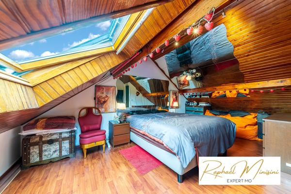 Choisy-le-Roi (94600) Choisy-le-Roi Gondoles Sud – Maison 7 pièces avec jardin, sous-sol et garage