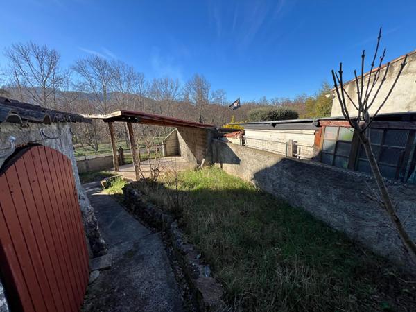 ESPERAZA Maison à finir de rénover type 2