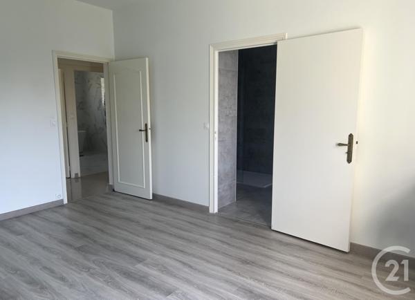 Maison à vendre  9 pièces - 232 m2 CUILLE - 53