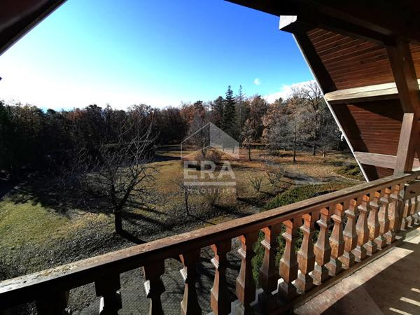 Maison de style située dans un quartier résidentiel très recherché à Gap.