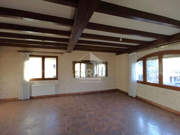 Maison de style située dans un quartier résidentiel très recherché à Gap.