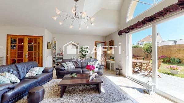 Maison de plain-pied avec garages et jardin – Wimereux centre