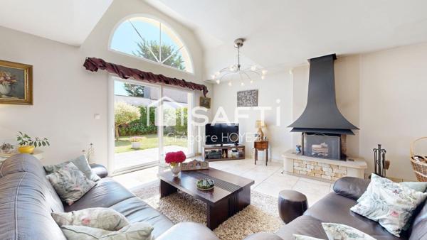 Maison de plain-pied avec garages et jardin – Wimereux centre