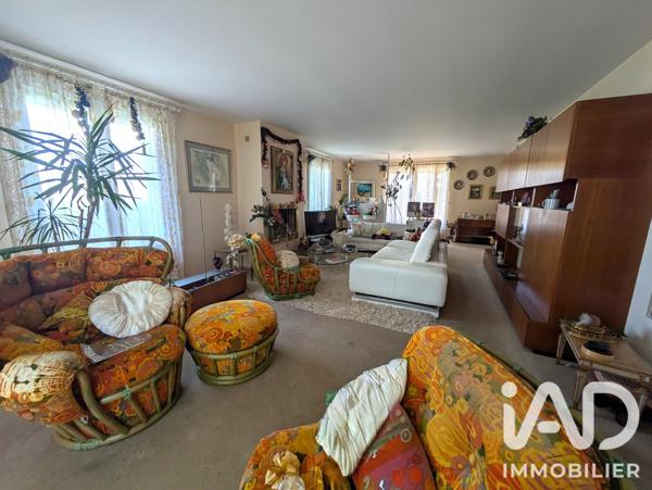 Maison à vendre 9 pièces 223 m² Gif-sur-Yvette