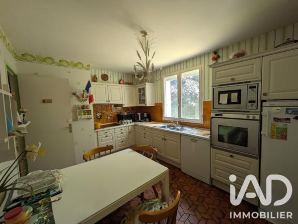 Maison à vendre 9 pièces 223 m² Gif-sur-Yvette