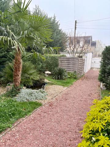 Maison 6 pièces 111 m2 proche gare 