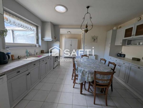 Maison avec beaucoup de potentiel à Vouillé