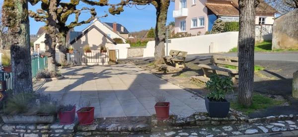 Café avec clientéle et logement