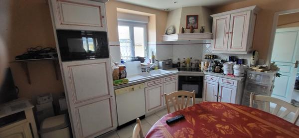 Café avec clientéle et logement