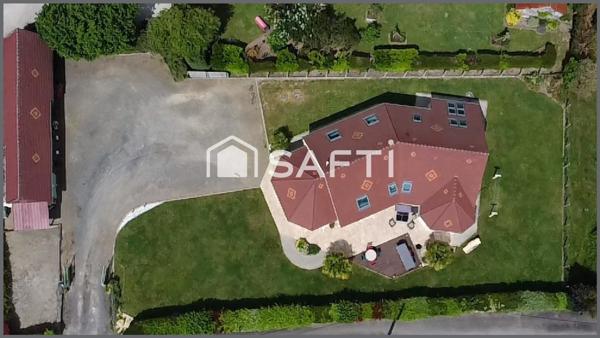 Safti-Benjamin Marcouiller vous propose : Pavillon 9 pièces.