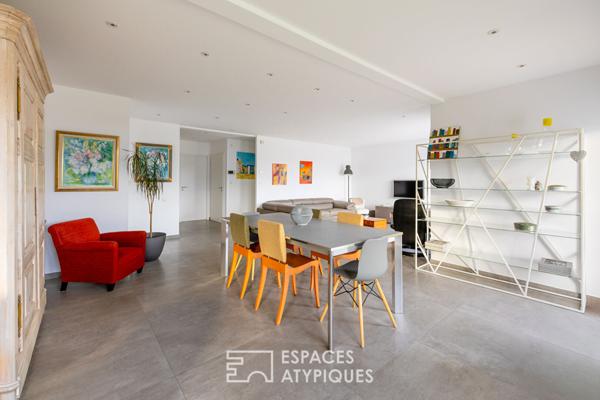Maison contemporaine aux lignes épurées et son appartement indépendant