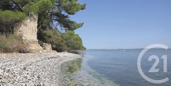 Terrain à vendre  214 m2 ST MITRE LES REMPARTS - 13