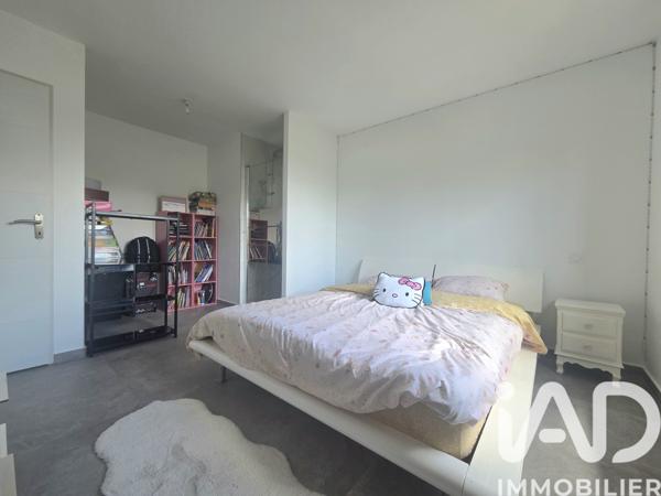 Maison à vendre 4 pièces 100 m² Entraigues-sur-la-Sorgue
