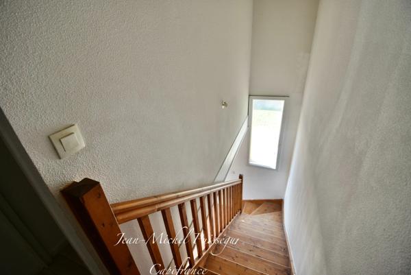 Appartement Duplex 3 pièces de 52m2 à Vendre SAINT GAUDENS (31), Parking Aérien, Vue Pyrénées