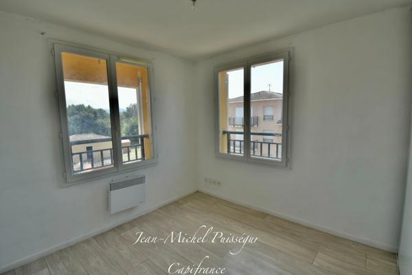 Appartement Duplex 3 pièces de 52m2 à Vendre SAINT GAUDENS (31), Parking Aérien, Vue Pyrénées