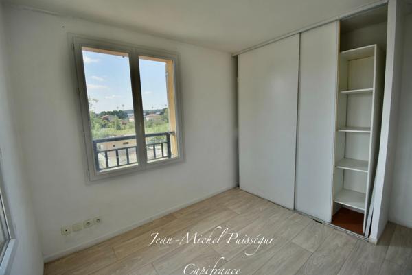 Appartement Duplex 3 pièces de 52m2 à Vendre SAINT GAUDENS (31), Parking Aérien, Vue Pyrénées