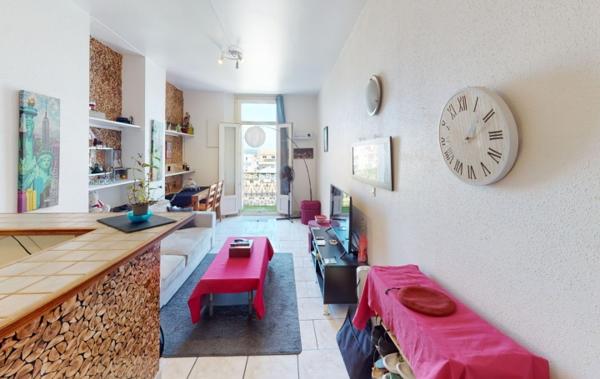 Vente Appartement P4 Lot de deux duplex à rafraîchir Sete