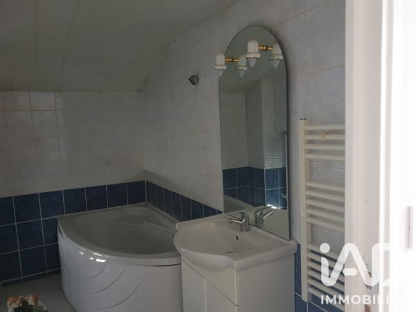 Location studio 55 m² Châlons-en-Champagne
