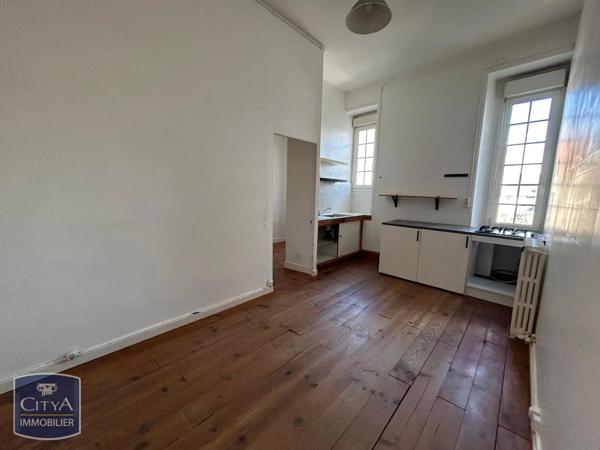 Appartement à louer 2 pièces 46.58m²